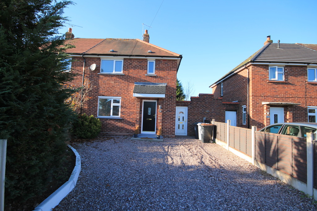 2 bed Semi-Detached House for rent in Cheshire. From Martin & Co - Crewe