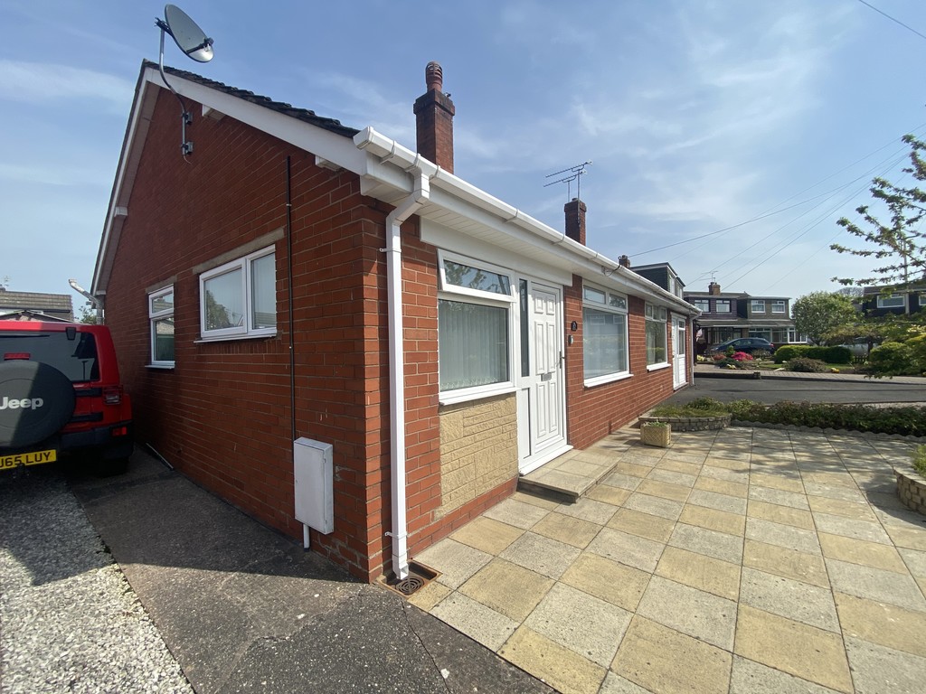 2 bed Semi-detached bungalow for rent in Cheshire. From Martin & Co - Crewe
