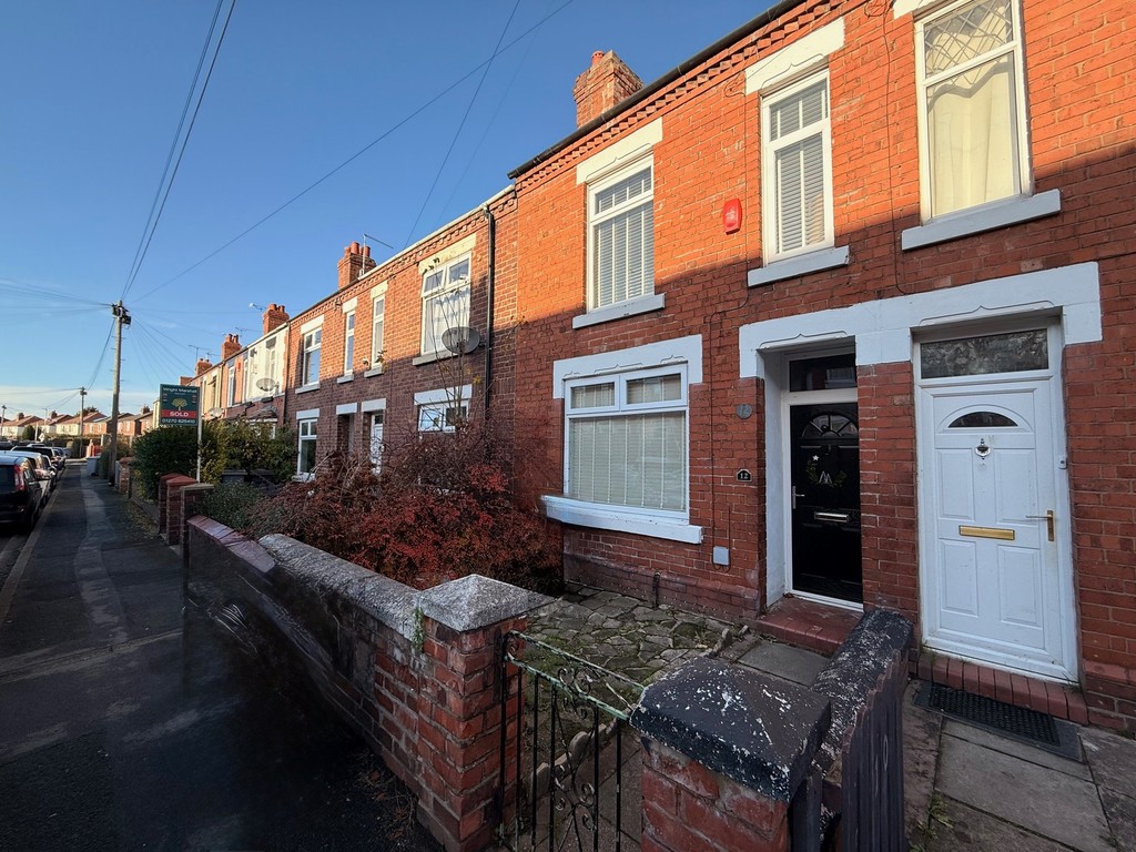 2 bed Mid Terraced House for rent in Cheshire. From Martin & Co - Crewe