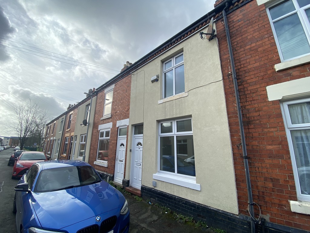 2 bed Mid Terraced House for rent in Cheshire. From Martin & Co - Crewe