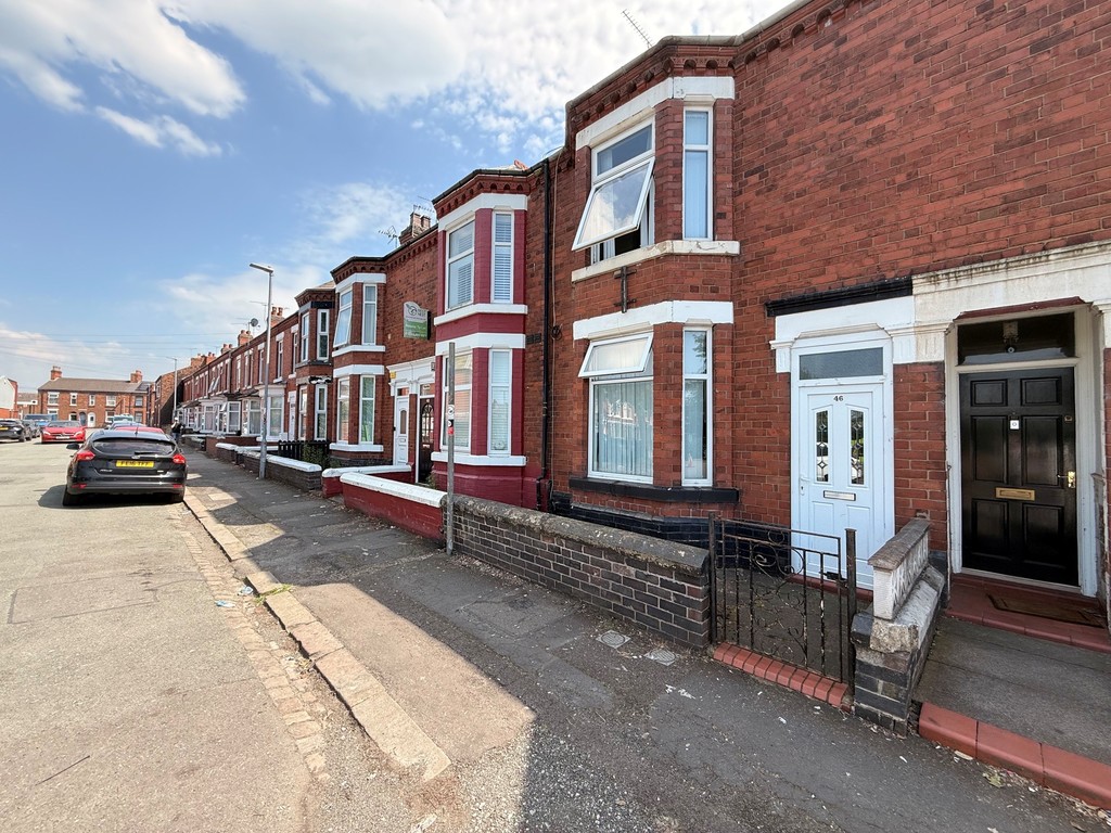 3 bed Mid Terraced House for rent in Cheshire. From Martin & Co - Crewe 3 bed Mid Terraced House for rent in Cheshire. From Martin & Co - Crewe