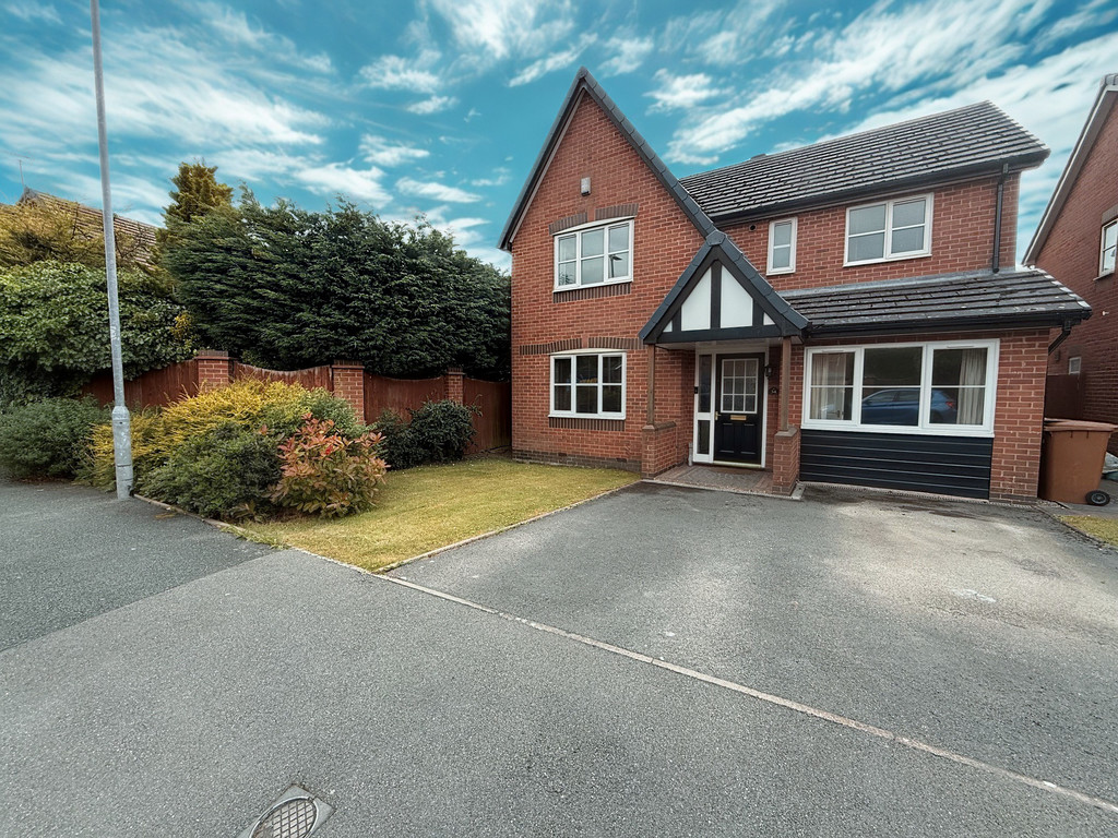 4 bed Detached for rent in Coppenhall Moss. From Martin & Co - Crewe 4 bed Detached for rent in Coppenhall Moss. From Martin & Co - Crewe
