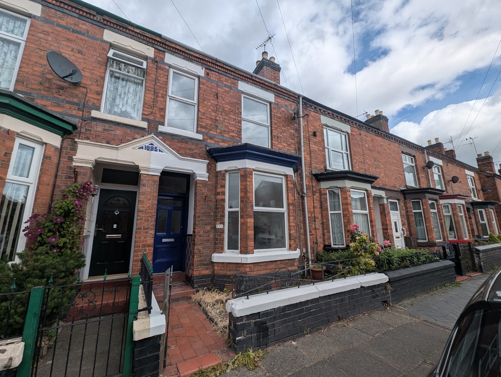 3 bed Mid Terraced House for rent in Cheshire. From Martin & Co - Crewe 3 bed Mid Terraced House for rent in Cheshire. From Martin & Co - Crewe