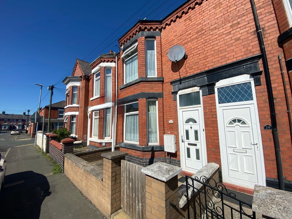 3 bed Mid Terraced House for rent in Cheshire. From Martin & Co - Crewe