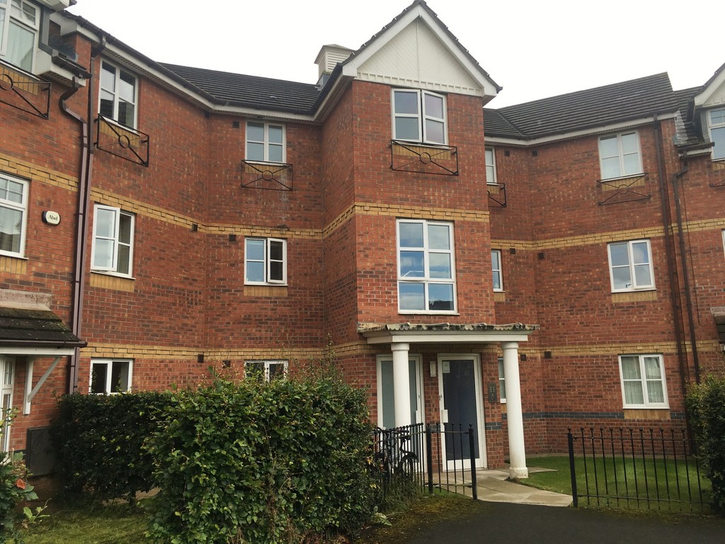 2 bed Apartment for rent in Coppenhall Moss. From Martin & Co - Crewe