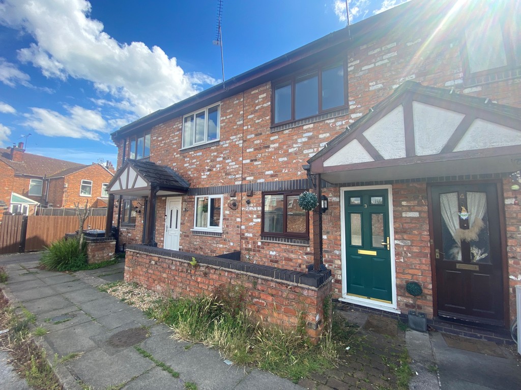 2 bed Mews for rent in Coppenhall Moss. From Martin & Co - Crewe