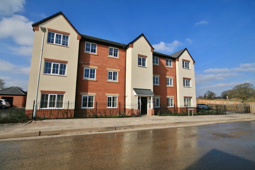 2 bed Apartment for rent in Cheshire. From Martin & Co - Crewe
