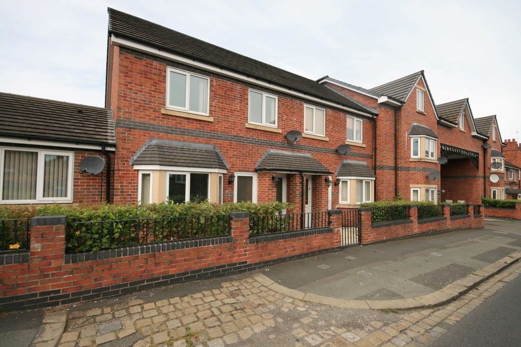 2 bed Apartment for rent in Crewe. From Martin & Co - Crewe 2 bed Apartment for rent in Crewe. From Martin & Co - Crewe