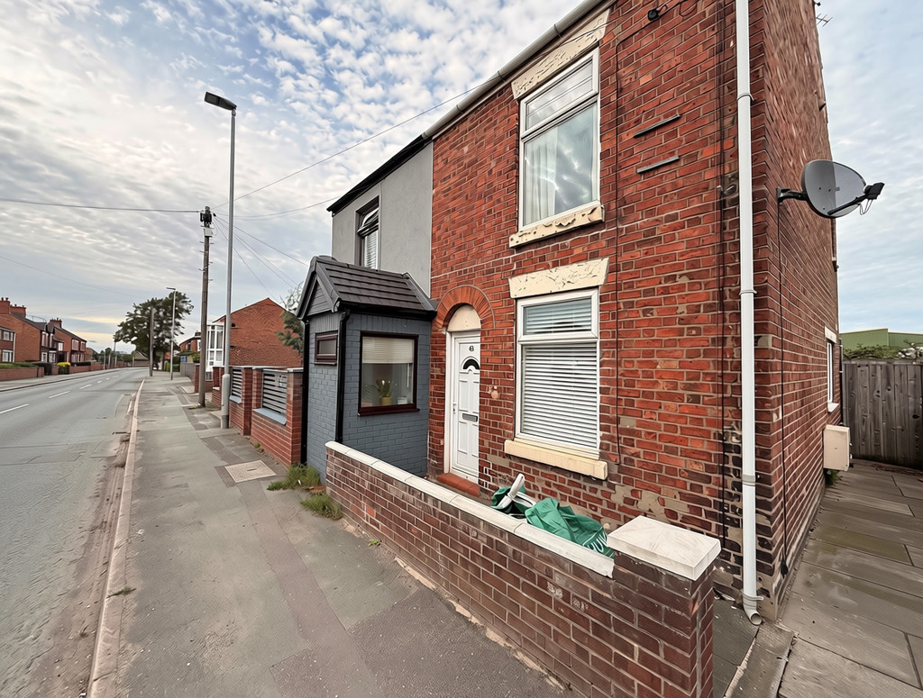 2 bed Semi Detached for rent in Cheshire. From Martin & Co - Crewe 2 bed Semi Detached for rent in Cheshire. From Martin & Co - Crewe