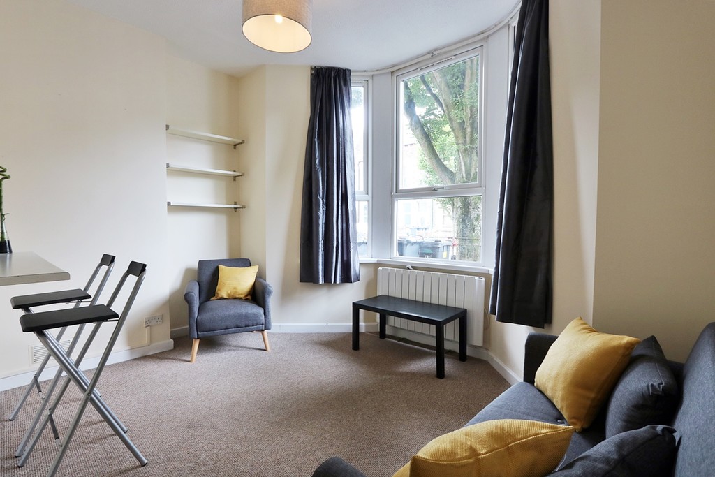 1 bed Ground Floor Flat for rent in UK. From Martin & Co - Cardiff