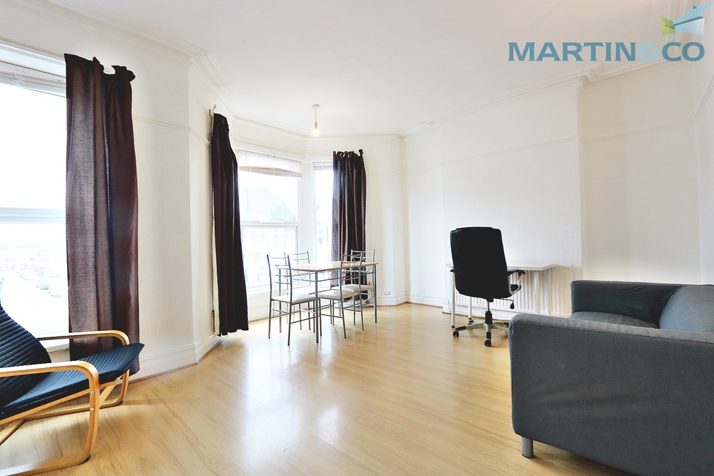 2 bed Flat for rent in South Wales. From Martin & Co - Cardiff