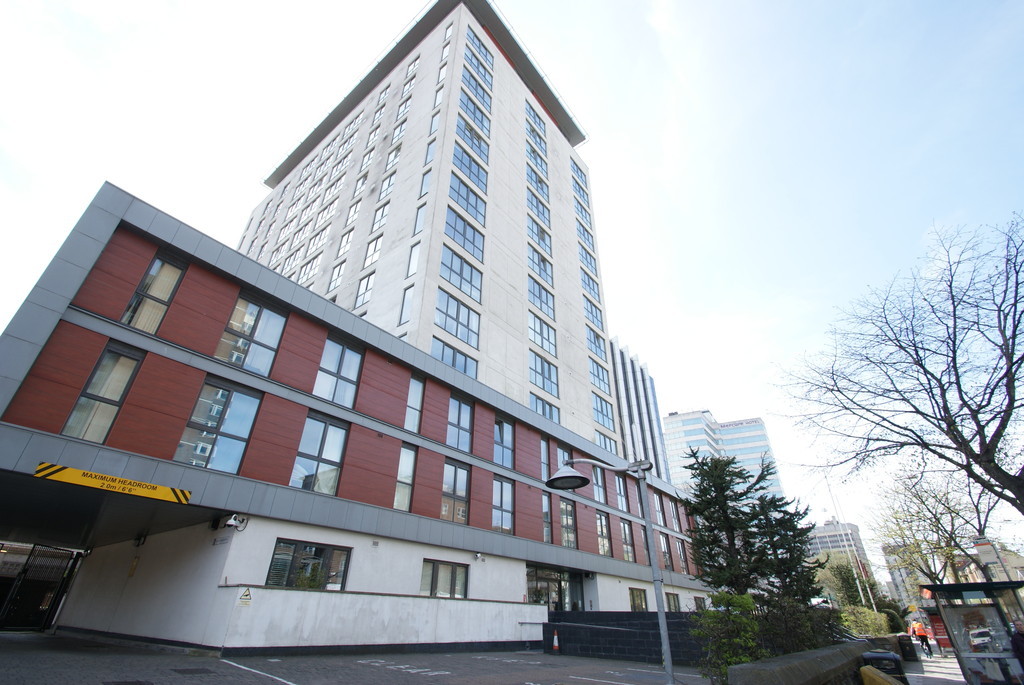 2 bed Apartment for rent in Cardiff. From Martin & Co - Cardiff