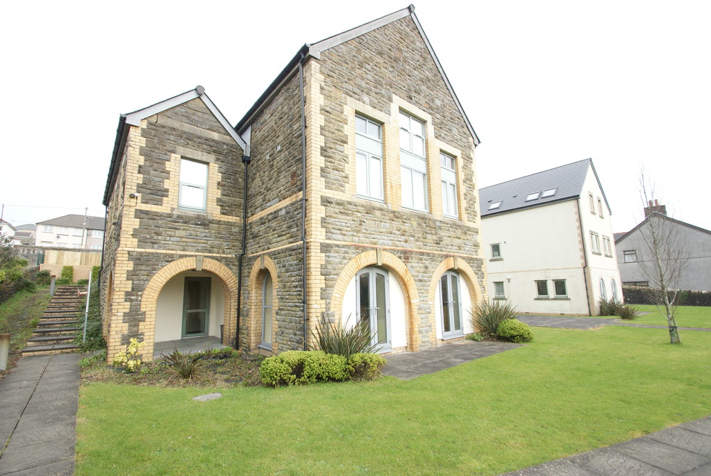 1 bed 1st Floor Flat for rent in Llanharan. From Martin & Co - Cardiff