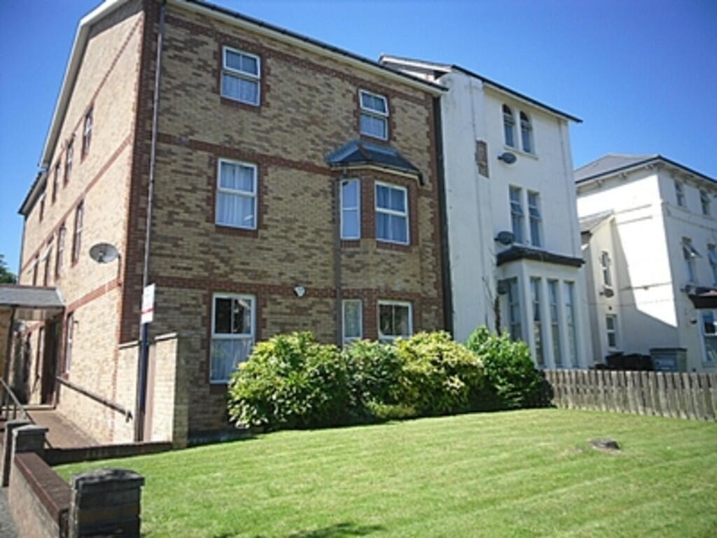 1 bed Apartment for rent in Cardiff . From Martin & Co - Cardiff 1 bed Apartment for rent in Cardiff . From Martin & Co - Cardiff