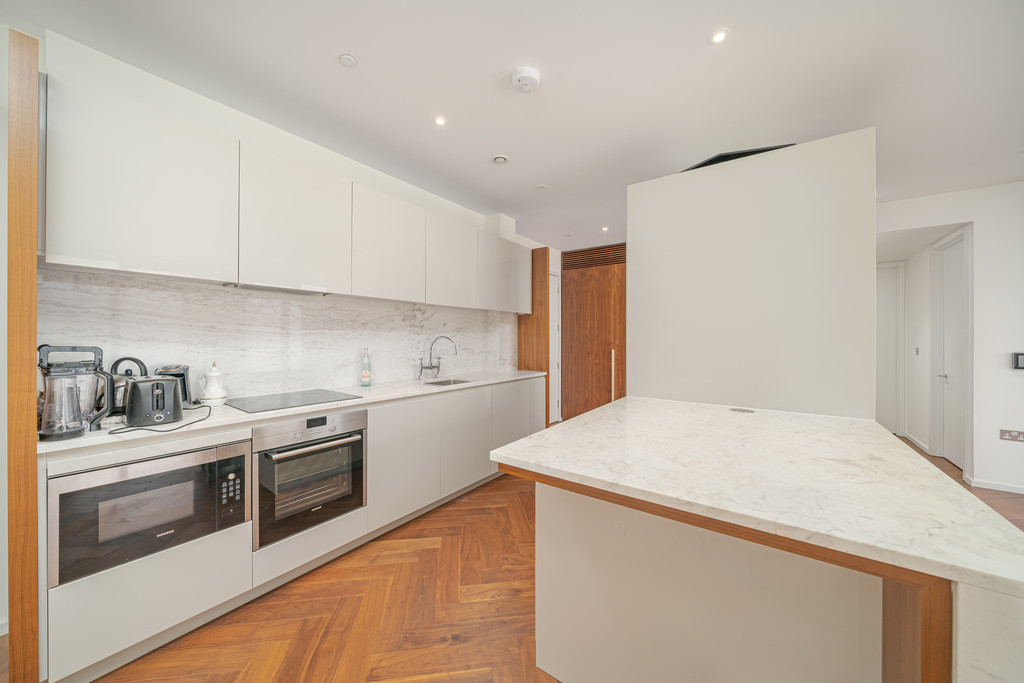 2 bed Apartment for rent in Battersea. From Martin & Co - London Riverside
