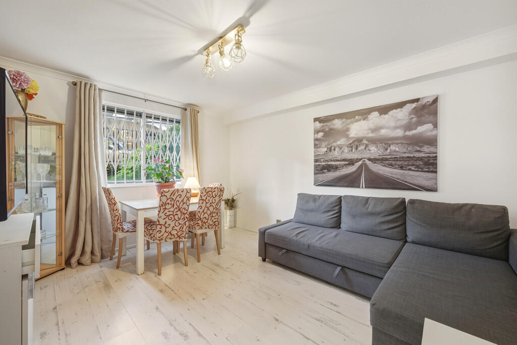 1 bed Apartment for rent in Chelsea. From Martin & Co - Chelsea Riverside