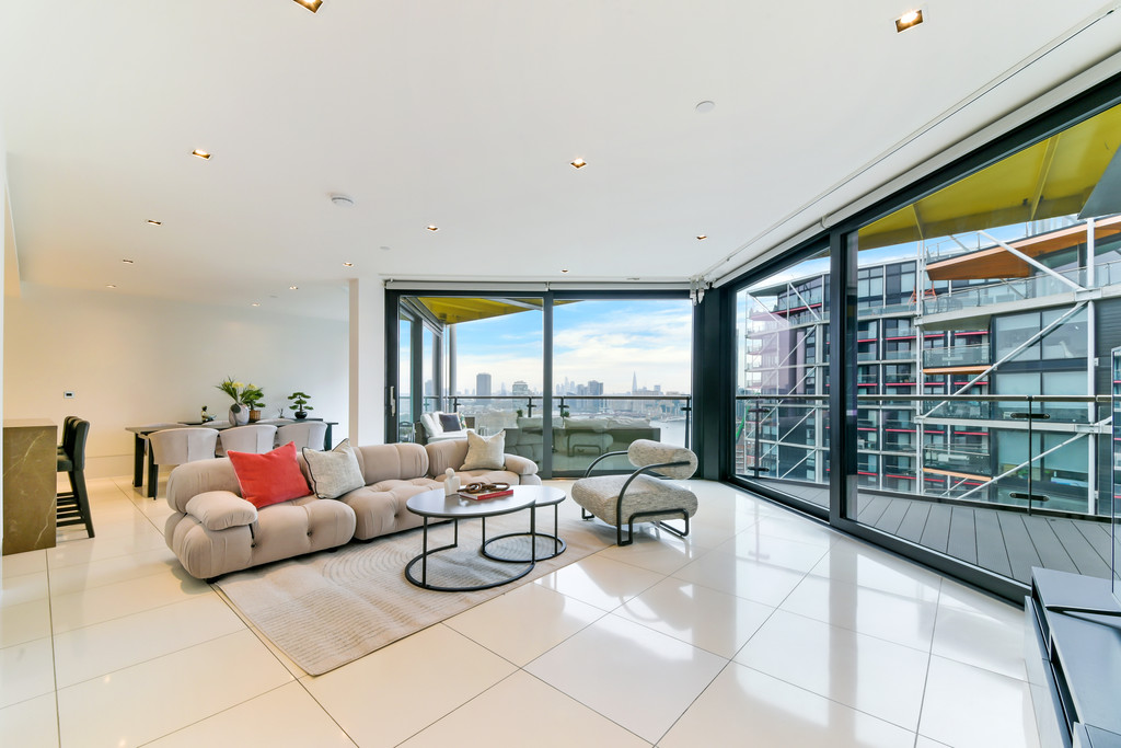 3 bed Apartment for rent in London . From Martin & Co - Chelsea Riverside 3 bed Apartment for rent in London . From Martin & Co - Chelsea Riverside