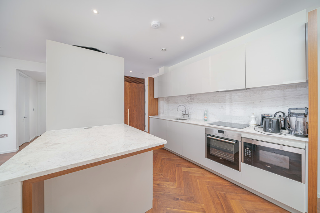 2 bed Apartment for rent in London. From Martin & Co - Chelsea Riverside