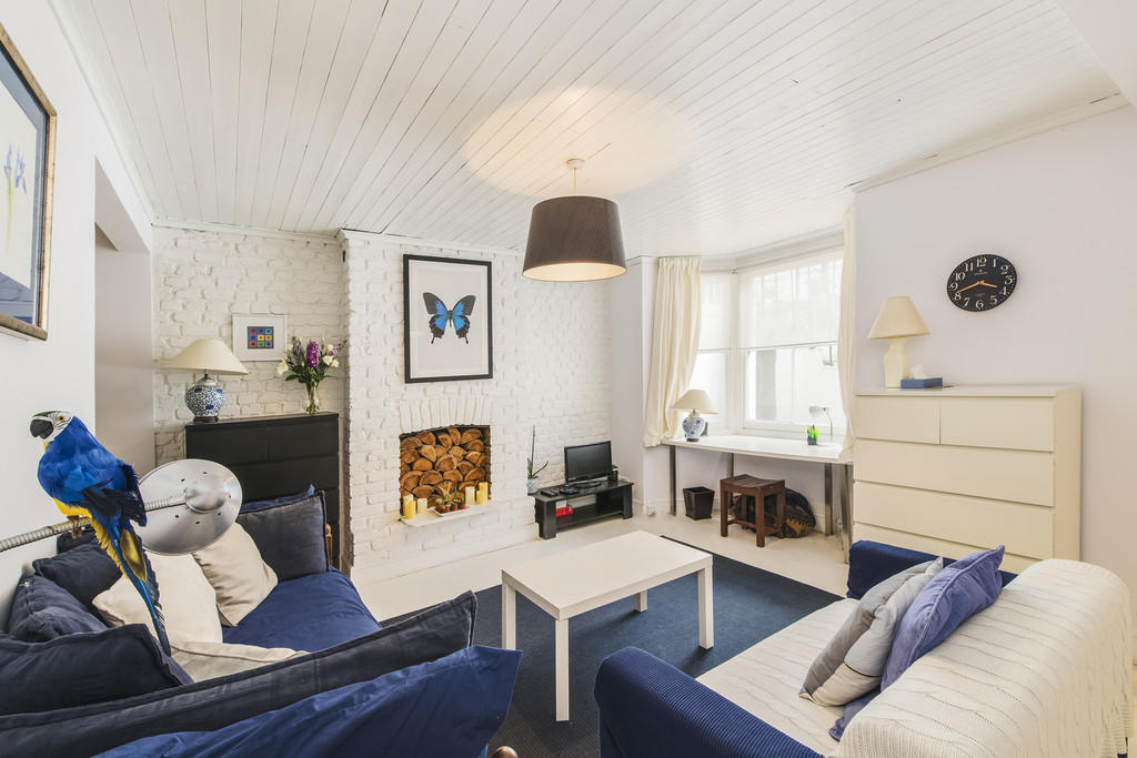 1 bed Apartment for rent in Battersea. From Martin & Co - Chelsea Riverside