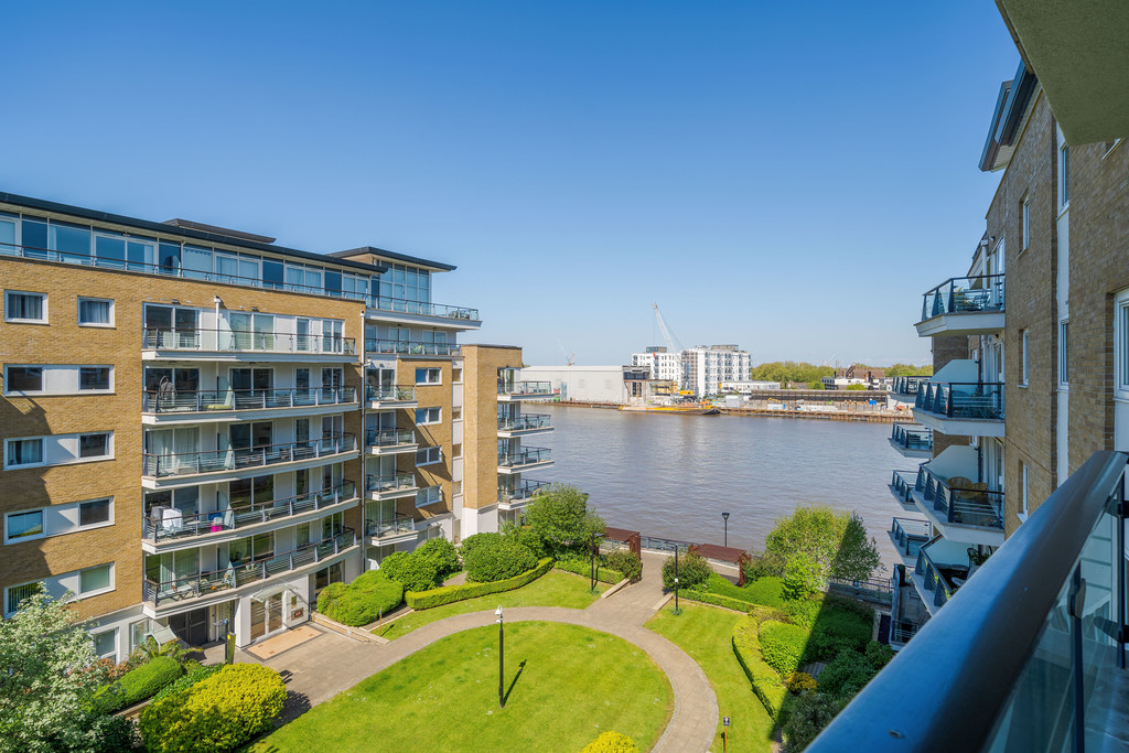 2 bed Apartment for rent in London. From Martin & Co - Chelsea Riverside 2 bed Apartment for rent in London. From Martin & Co - Chelsea Riverside