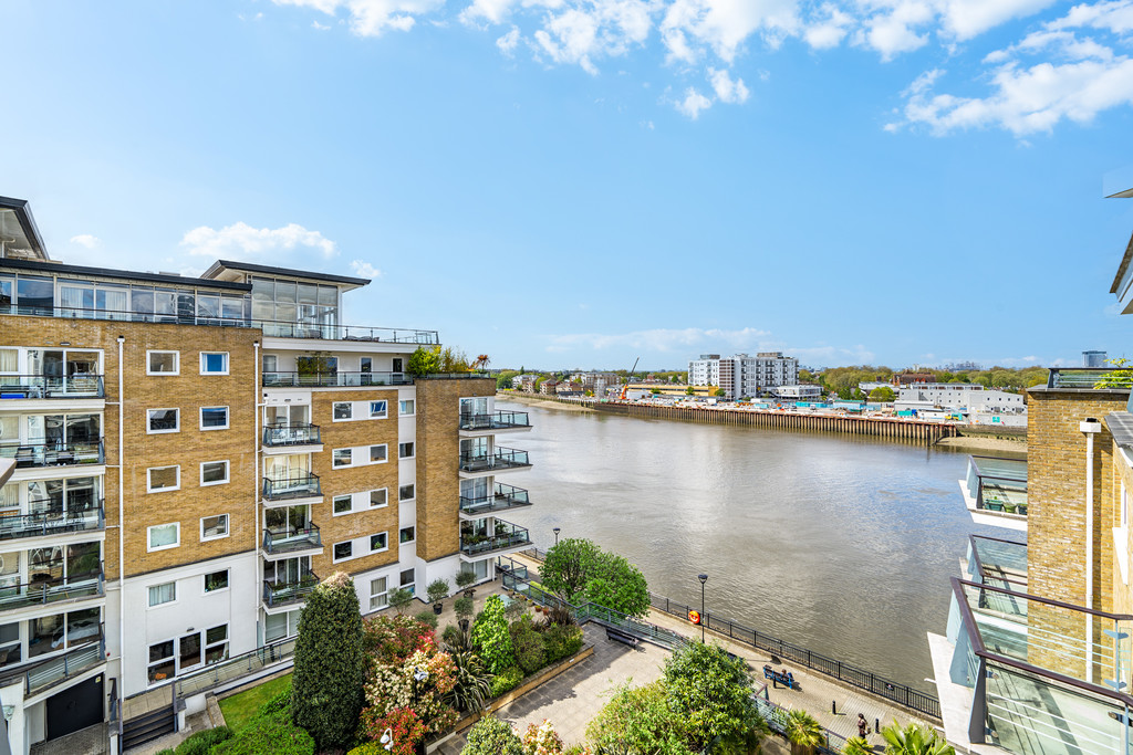 2 bed Apartment for rent in Wandsworth. From Martin & Co - Chelsea Riverside 2 bed Apartment for rent in Wandsworth. From Martin & Co - Chelsea Riverside