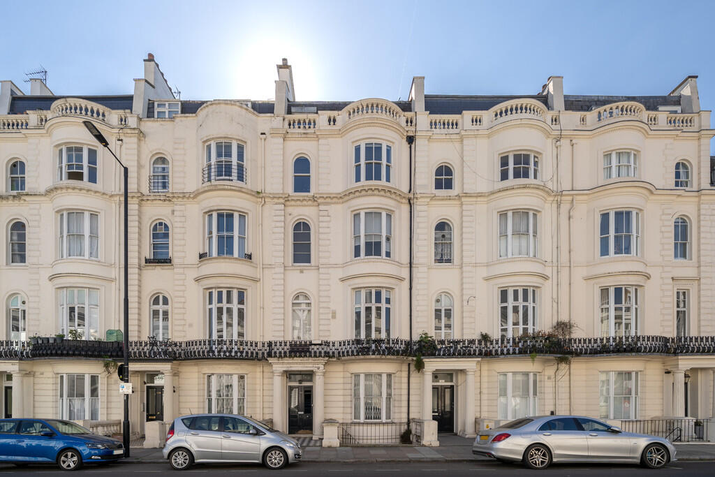 0 bed Apartment for rent in Paddington. From Martin & Co - Chelsea Riverside