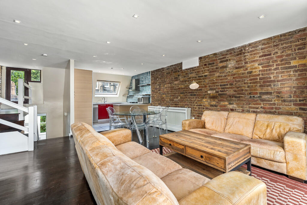 3 bed Apartment for rent in Chelsea. From Martin & Co - Chelsea Riverside