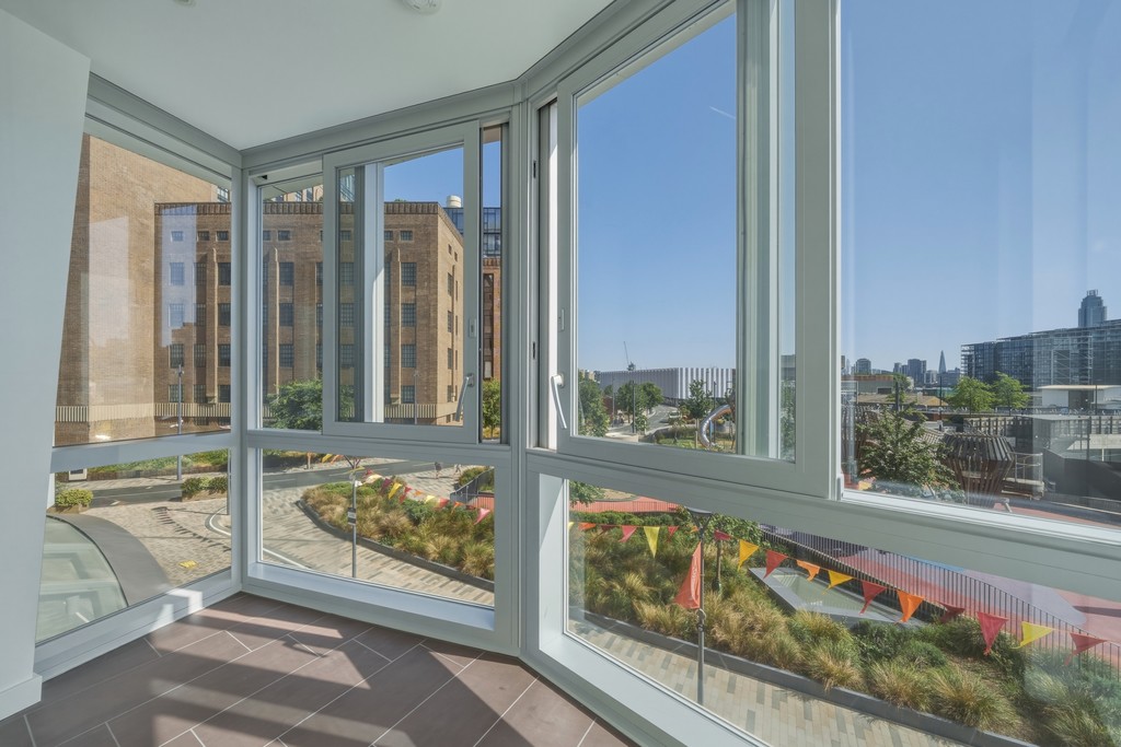 1 bed Apartment for rent in London . From Martin & Co - Chelsea Riverside