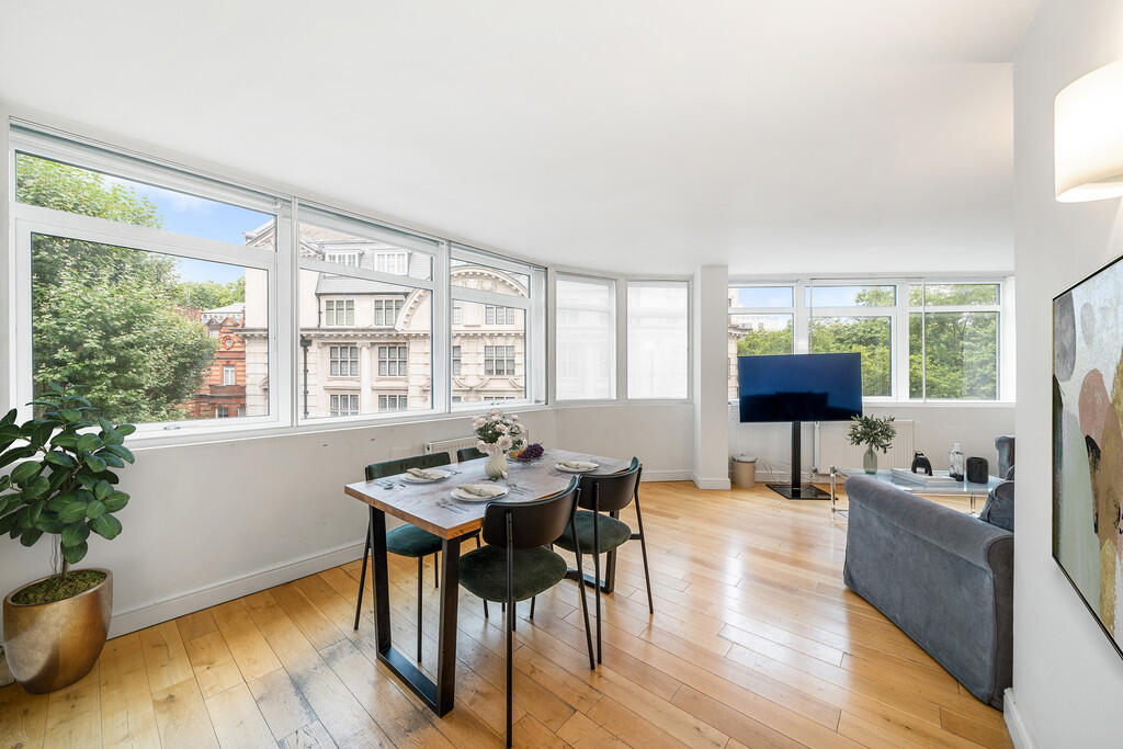 2 bed Apartment for rent in Chelsea. From Martin & Co - Chelsea Riverside