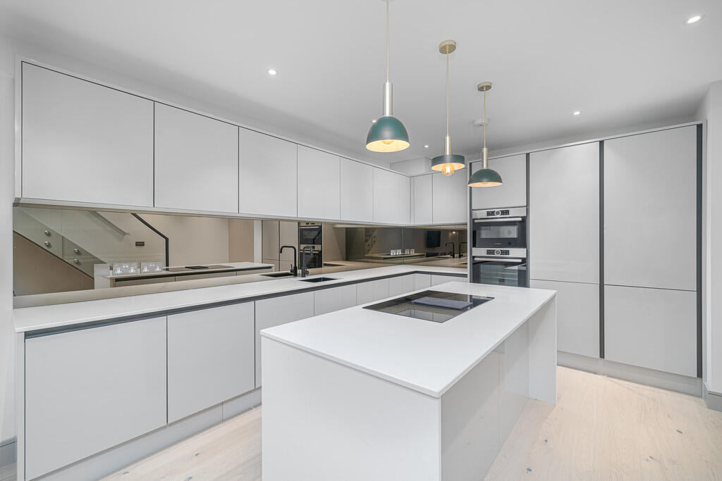 3 bed Apartment for rent in Battersea. From Martin & Co - Chelsea Riverside