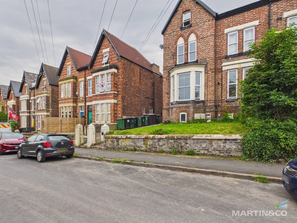 1 bed 1st Floor Flat for rent in Wirral . From Martin & Co - Wirral Bebington