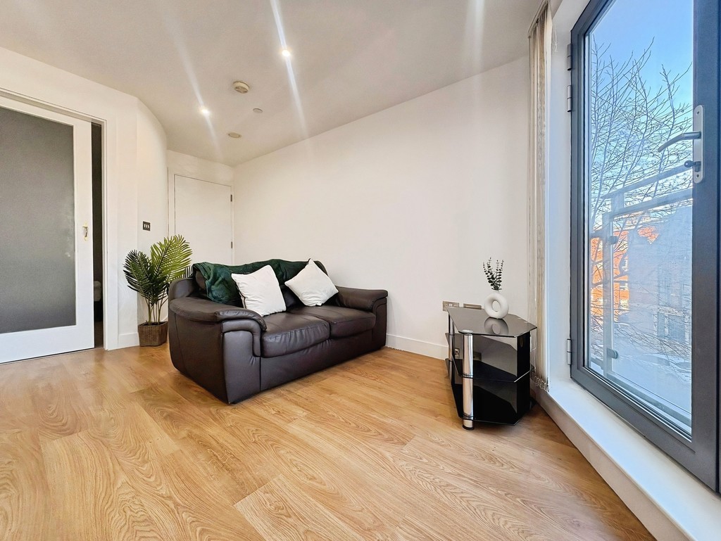 1 bed Apartment for rent in West Yorkshire. From Martin & Co - Leeds City 1 bed Apartment for rent in West Yorkshire. From Martin & Co - Leeds City