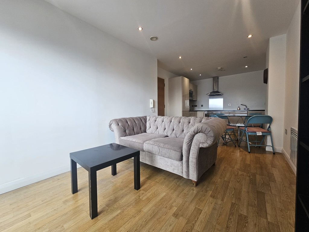 2 bed Apartment for rent in West Yorkshire. From Martin & Co - Leeds City
