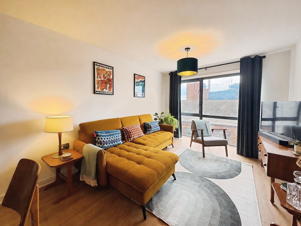 2 bed Apartment for rent in West Yorkshire. From Martin & Co - Leeds City