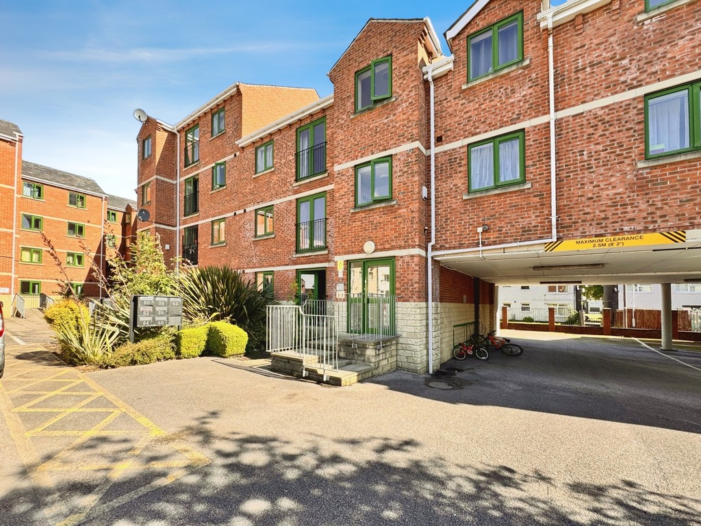 2 bed Apartment for rent in West Yorkshire. From Martin & Co - Leeds City 2 bed Apartment for rent in West Yorkshire. From Martin & Co - Leeds City