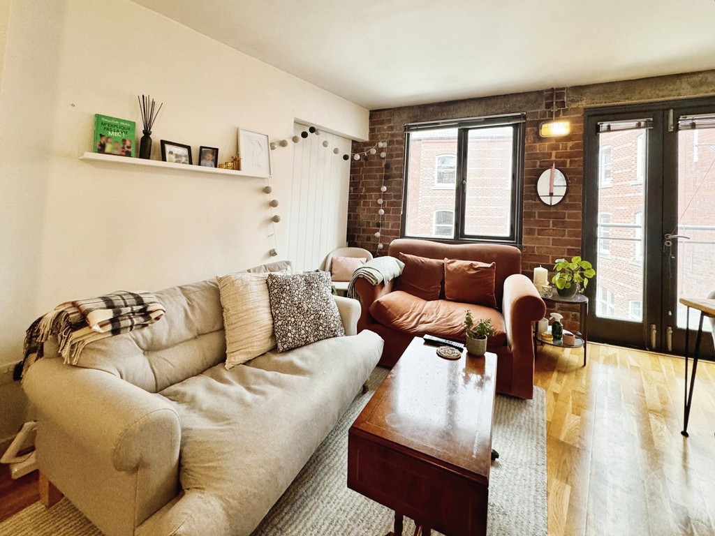 1 bed Apartment for rent in Leeds. From Martin & Co - Leeds City