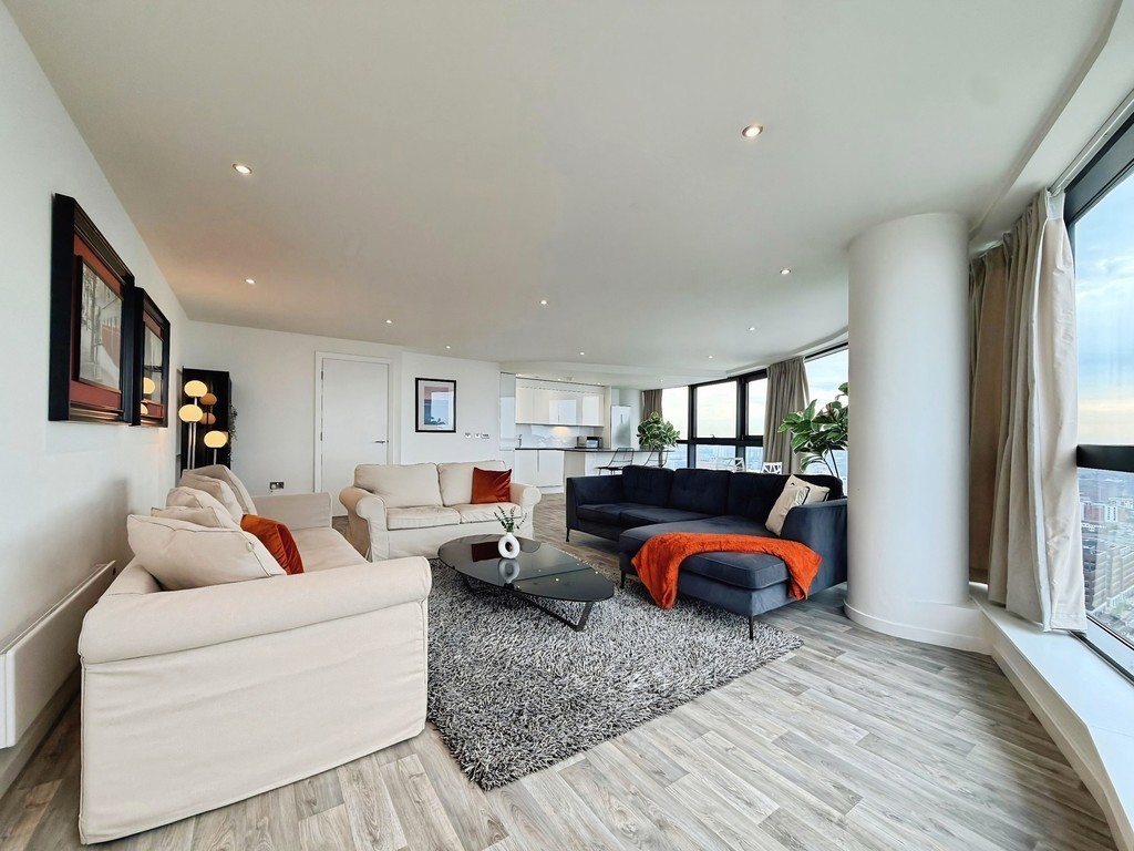 2 bed Penthouse for rent in West Yorkshire. From Martin & Co - Leeds City 2 bed Penthouse for rent in West Yorkshire. From Martin & Co - Leeds City
