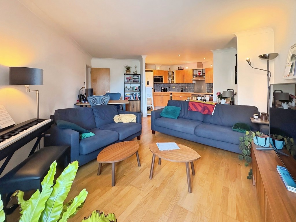 2 bed Apartment for rent in Leeds . From Martin & Co - Leeds City 2 bed Apartment for rent in Leeds . From Martin & Co - Leeds City