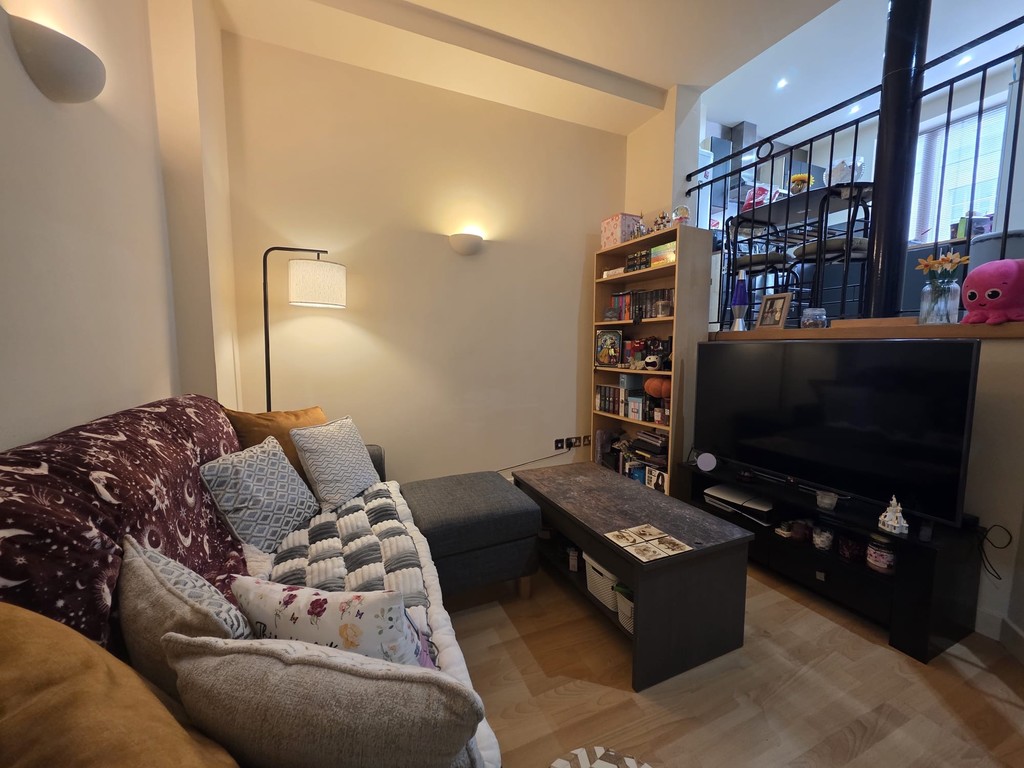1 bed Apartment for rent in West Yorkshire. From Martin & Co - Leeds City 1 bed Apartment for rent in West Yorkshire. From Martin & Co - Leeds City