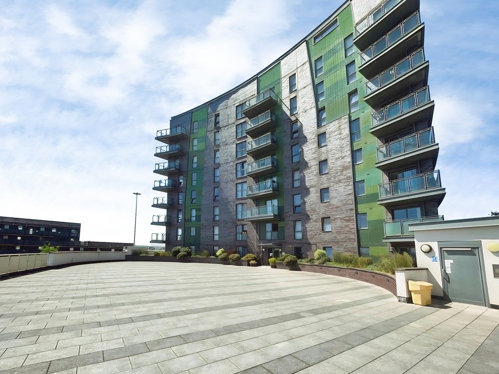 2 bed Apartment for rent in West Yorkshire. From Martin & Co - Leeds City 2 bed Apartment for rent in West Yorkshire. From Martin & Co - Leeds City