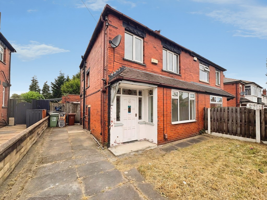 3 bed Semi Detached for rent in West Yorkshire. From Martin & Co - Leeds City