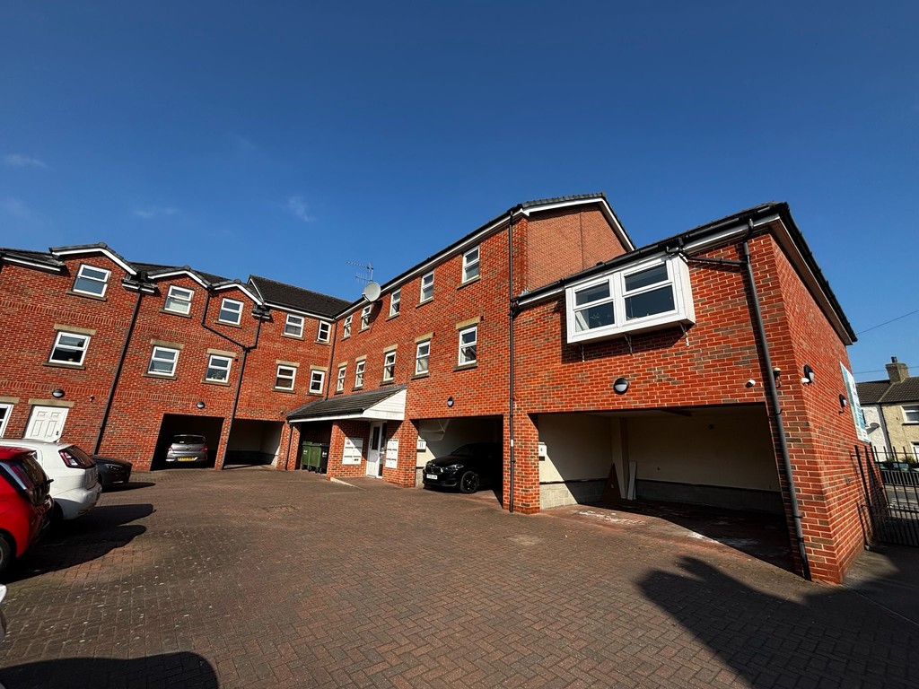 2 bed Apartment for rent in West Yorkshire. From Martin & Co - Leeds City 2 bed Apartment for rent in West Yorkshire. From Martin & Co - Leeds City