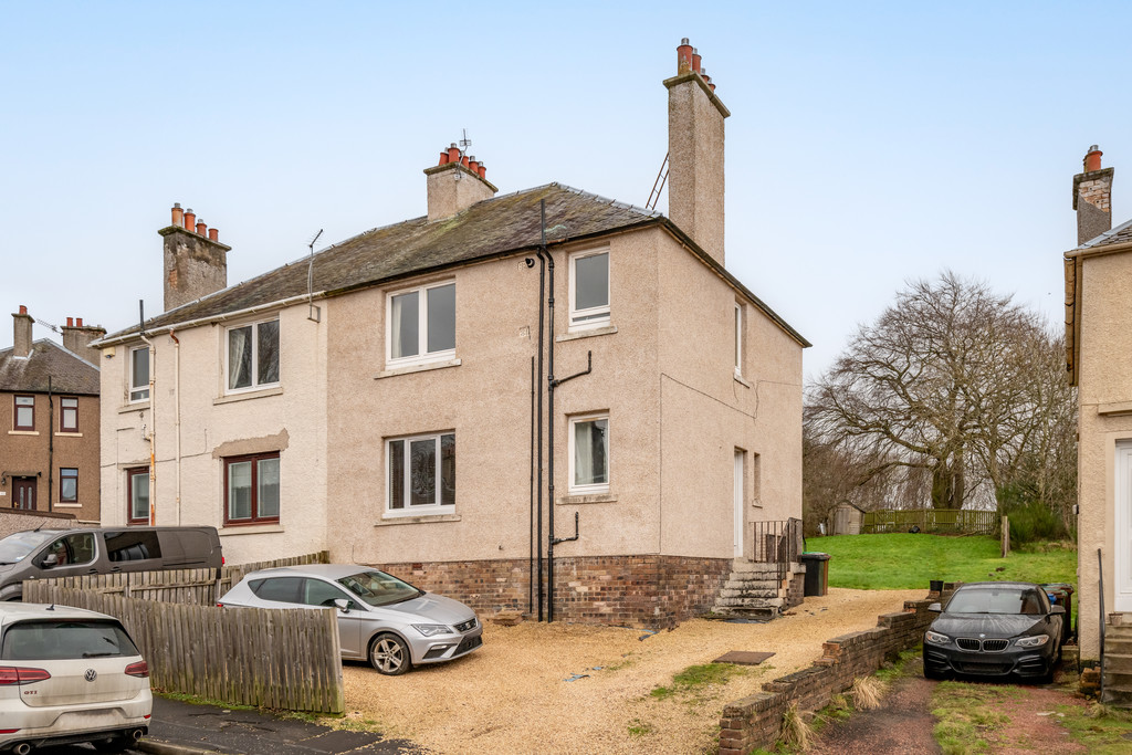 1 bed Apartment for rent in Comrie. From Martin & Co - Dunfermline