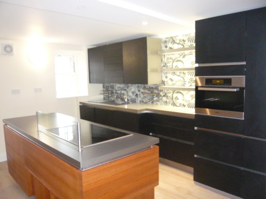 2 bed Town House for rent in Dunfermline. From Martin & Co - Dunfermline