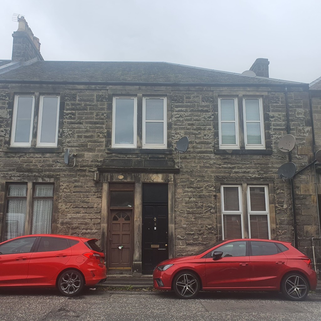 2 bed 1st Floor Flat for rent in Fife. From Martin & Co - Dunfermline