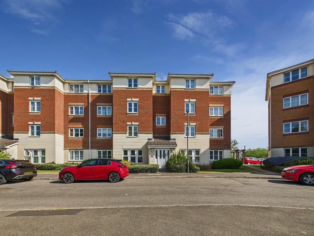 2 bed 1st Floor Flat for rent in Chesterfield. From Martin & Co - Chesterfield