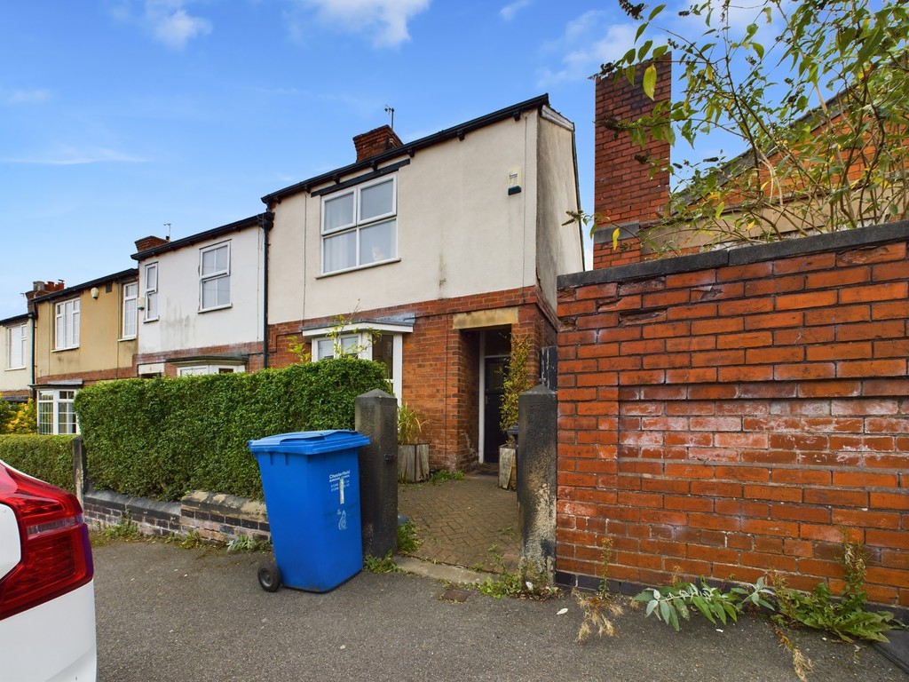 2 bed End of Terrace for rent in Upper Newbold. From Martin & Co - Chesterfield