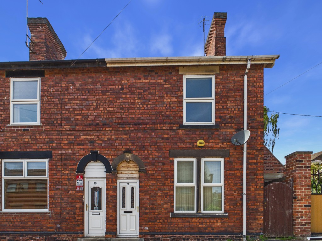 2 bed Semi Detached for rent in Chesterfield. From Martin & Co - Chesterfield