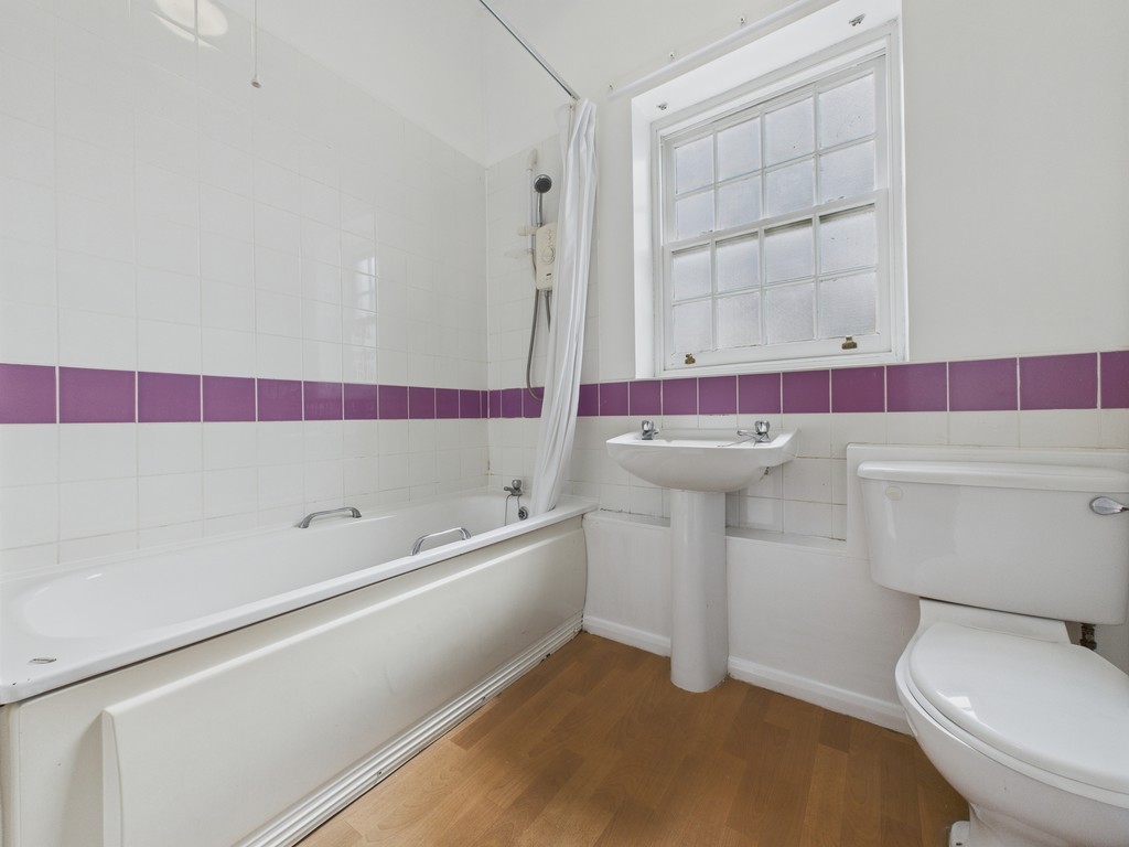 2 bed Apartment for rent in Upper Newbold. From Martin & Co - Chesterfield 2 bed Apartment for rent in Upper Newbold. From Martin & Co - Chesterfield