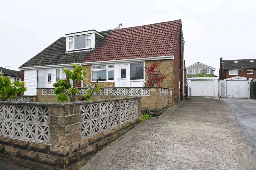 2 bed Semi-detached bungalow for rent in West Yorkshire. From Martin & Co - Saltaire